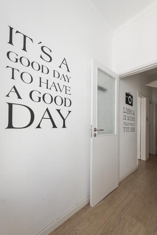 Apartment Bairro Alto - Bica 3 *
